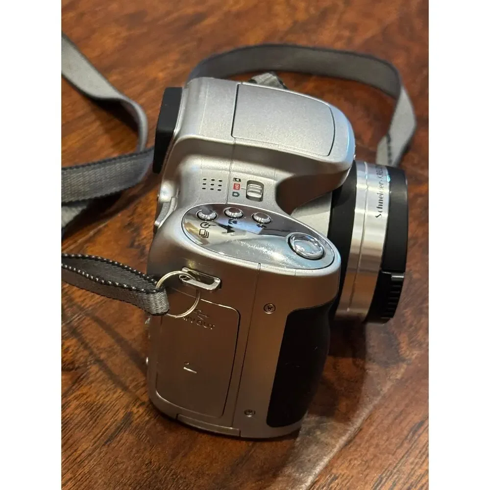 Kodak Digital Camera EasyShare Z710 10X Optical Zoom 7.1MP Tested Works VTG